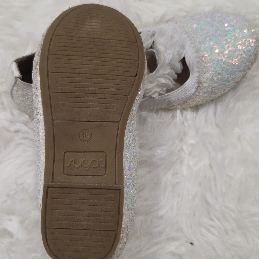 Sugar Kids Sparkly White Dress Shoes. Size 10
